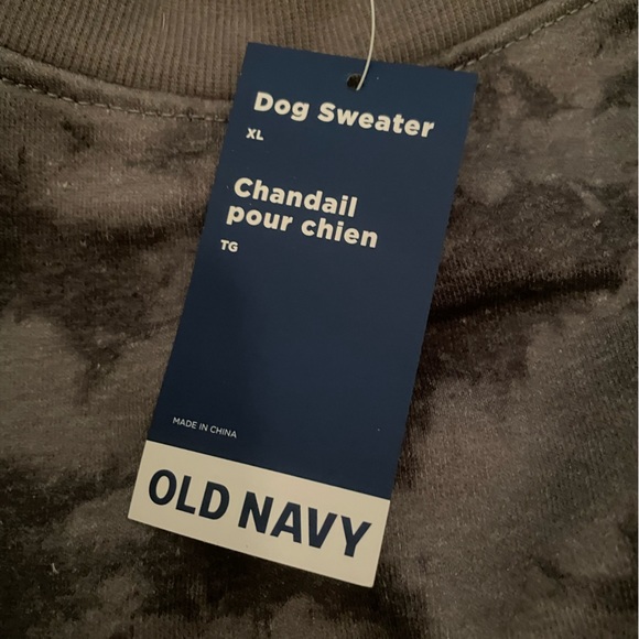 Crew-Neck Sweatshirt for Pets dog - Picture 5 of 7